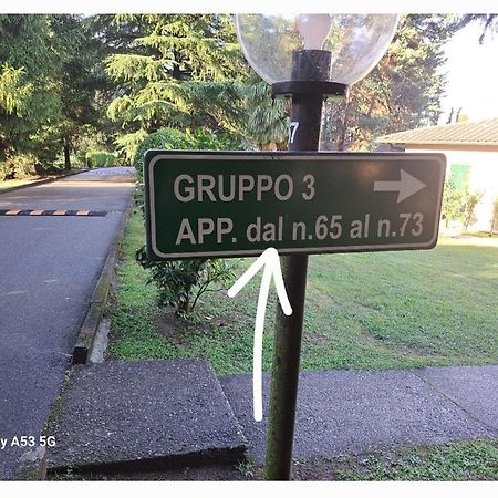 Ina Villa Lavena Ponte Tresa Bagian luar foto