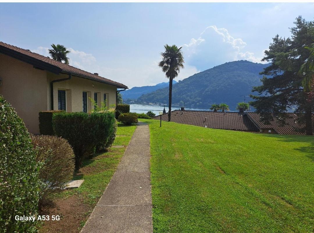 Ina Villa Lavena Ponte Tresa Bagian luar foto