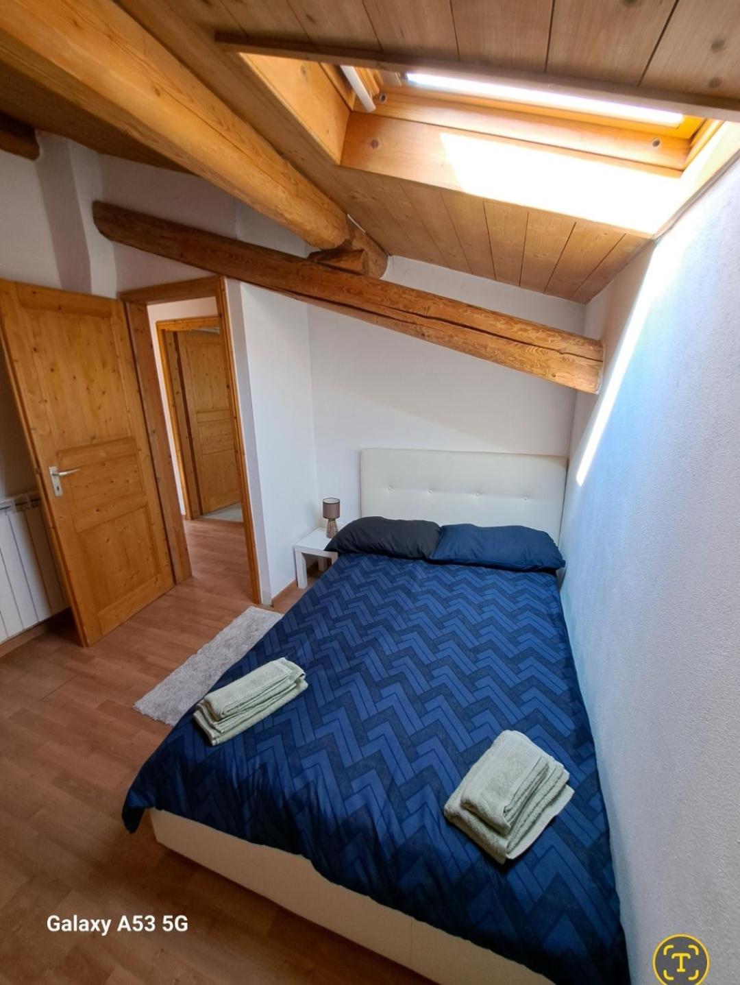 Ina Villa Lavena Ponte Tresa Bagian luar foto