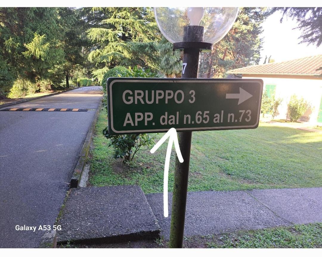 Ina Villa Lavena Ponte Tresa Bagian luar foto